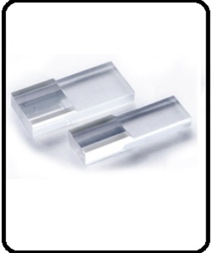 aa2-4 : glass 8ch/127 V-Groove chips