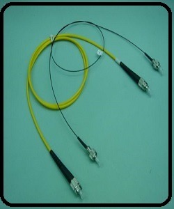 e2-2-07 fa: 싱글 모드 편광유지 패치코드 (PM PATCHCORD) LC-PC to LC-PC  0.9 자켓-5M